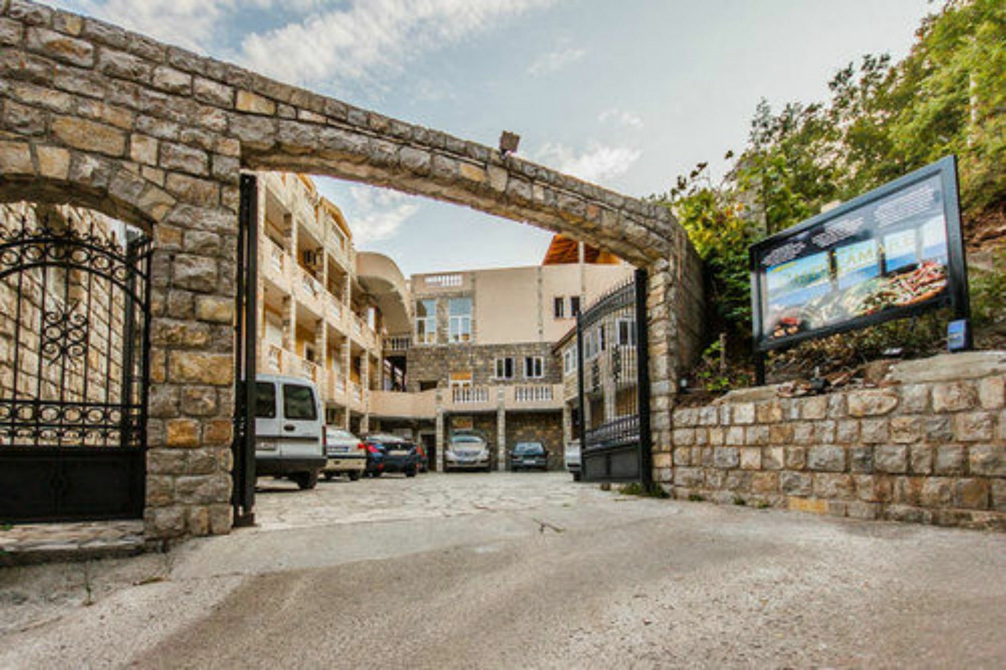 Castellamare Residence Petrovac Zewnętrze zdjęcie